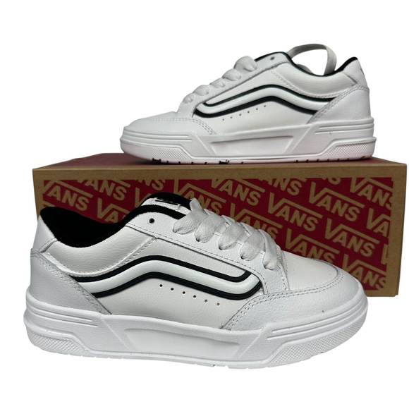 VANS Other - Vans Hylane Youth Skate Sneakers Size 3.5Y White and Black VN000D4PFCC